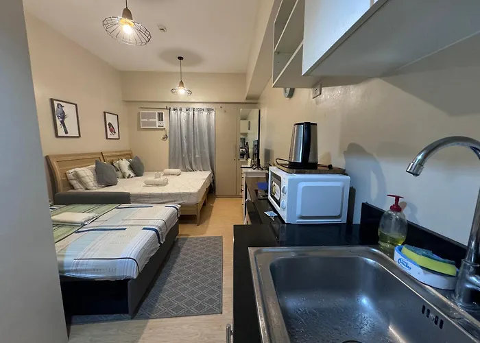 Luxanos Place- Sunvida Tower Apartment *